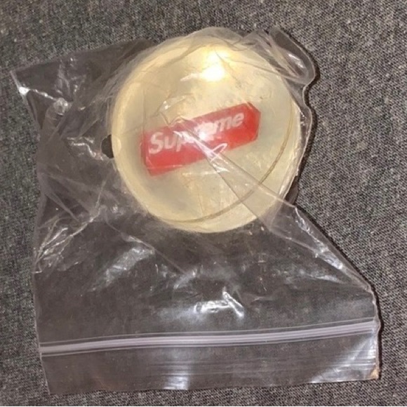 NWT Supreme Bouncy Ball Clear - Picture 3 of 11